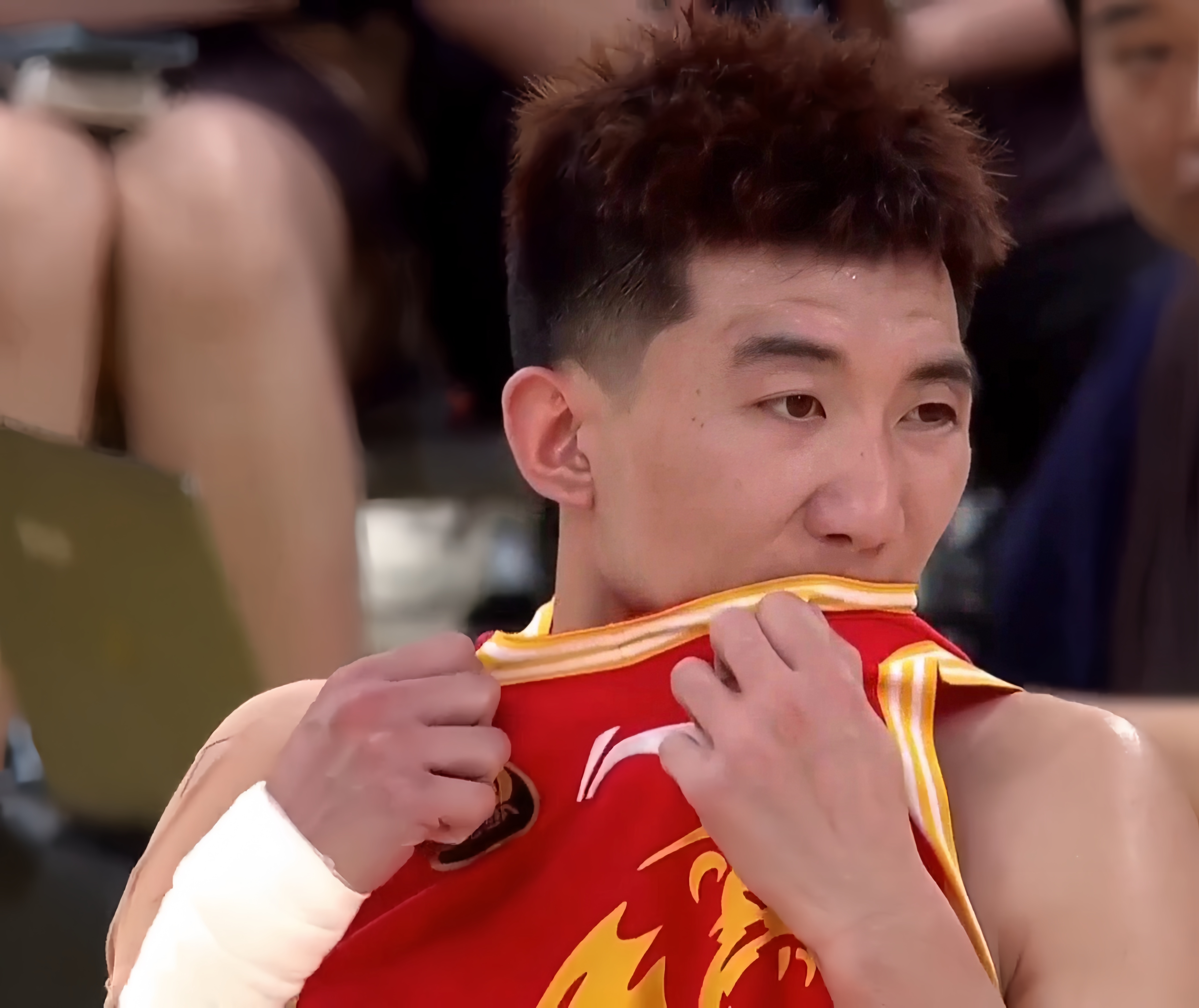 包含风云突变！广厦男篮今晚豪取连胜，NBA总决赛版图或变，底气十足，临场指挥获称赞的词条-爱游戏